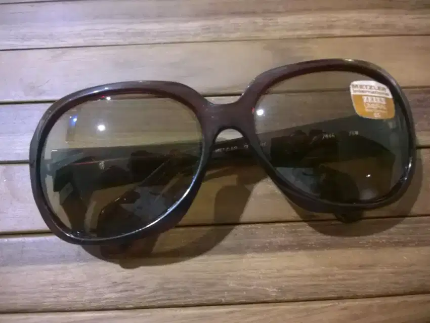 Koleksi Kacamata Sunglasses Vintage 
Metzler