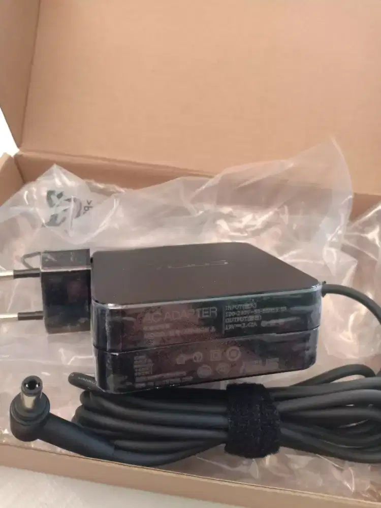 Adaptor charger laptop Asus A450LC A451LB A451LD A451LN 19V 3.42A