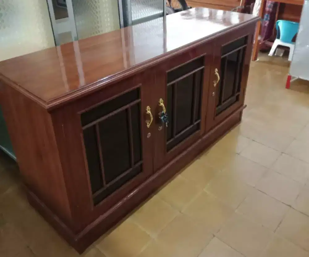 Rak tv Dipet asli jati berkualitas