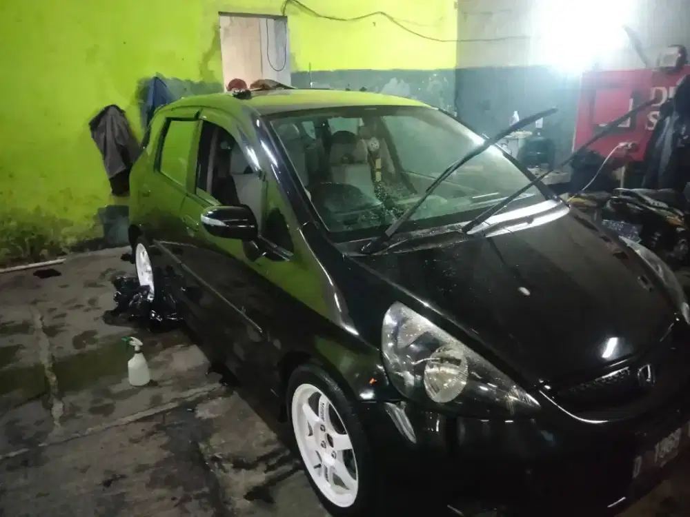 kaca film mobil panggilan ke tempat anda