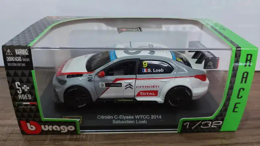 Citroen C-elysee WTCC 2014 Sebastian Loeb no 9