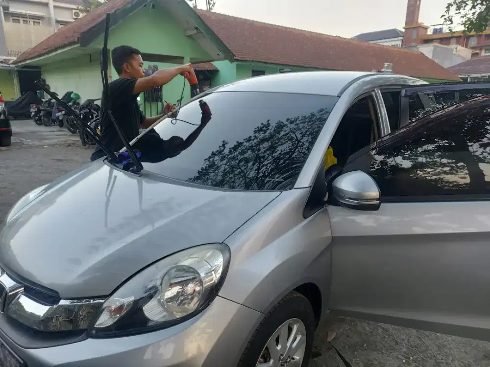 pasang kaca film mobil bisa ke lokasi anda