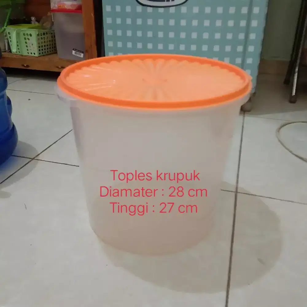 Toples Besar Mulus Seperti Baru