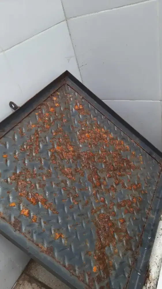 Jasa kuras tandon / cuci tandon atas bawah panggilan surabaya-sidoarjo