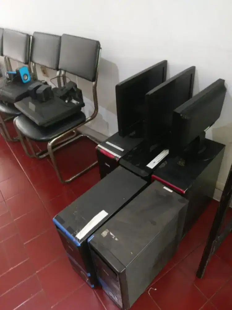 Beli komputer bekas