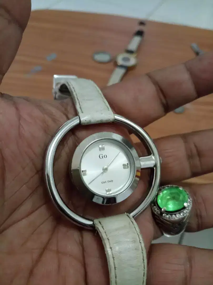 Jam Tangan Cewek GO Quartz