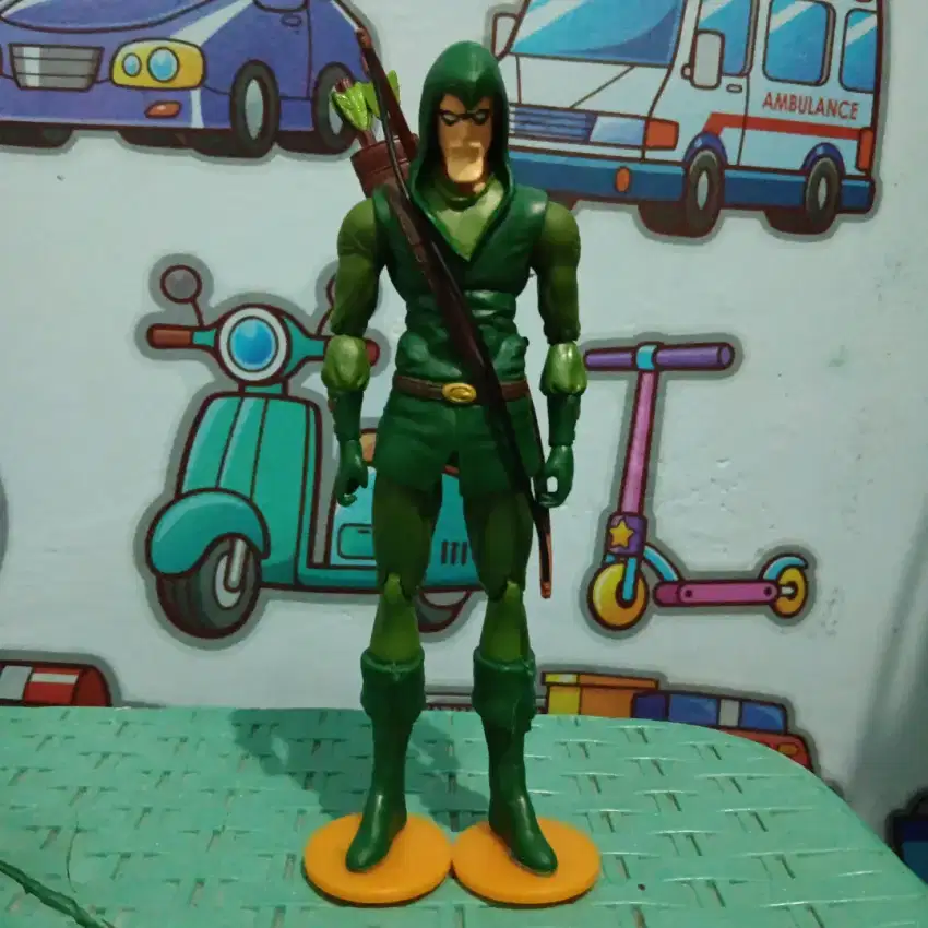 Action figure robin hood