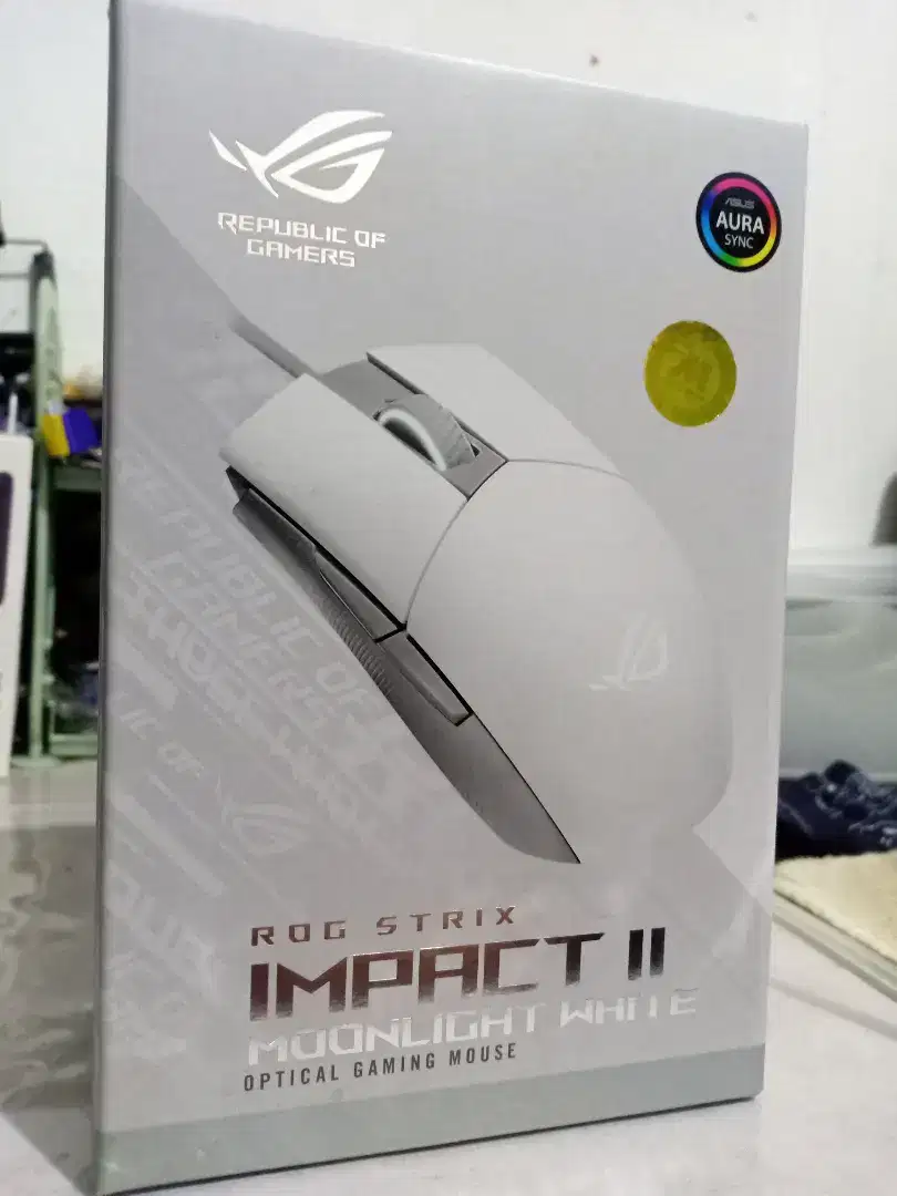 Mouse gaming ASUS ROG Strix Impact II Moonlight White