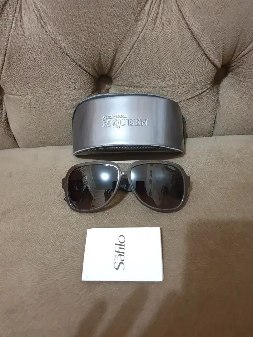 Iike new .authentic kacamata .sunglasses alexander mcqueen .