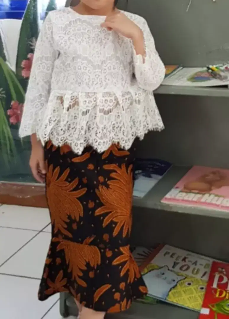 Kebaya cantik anak anak.