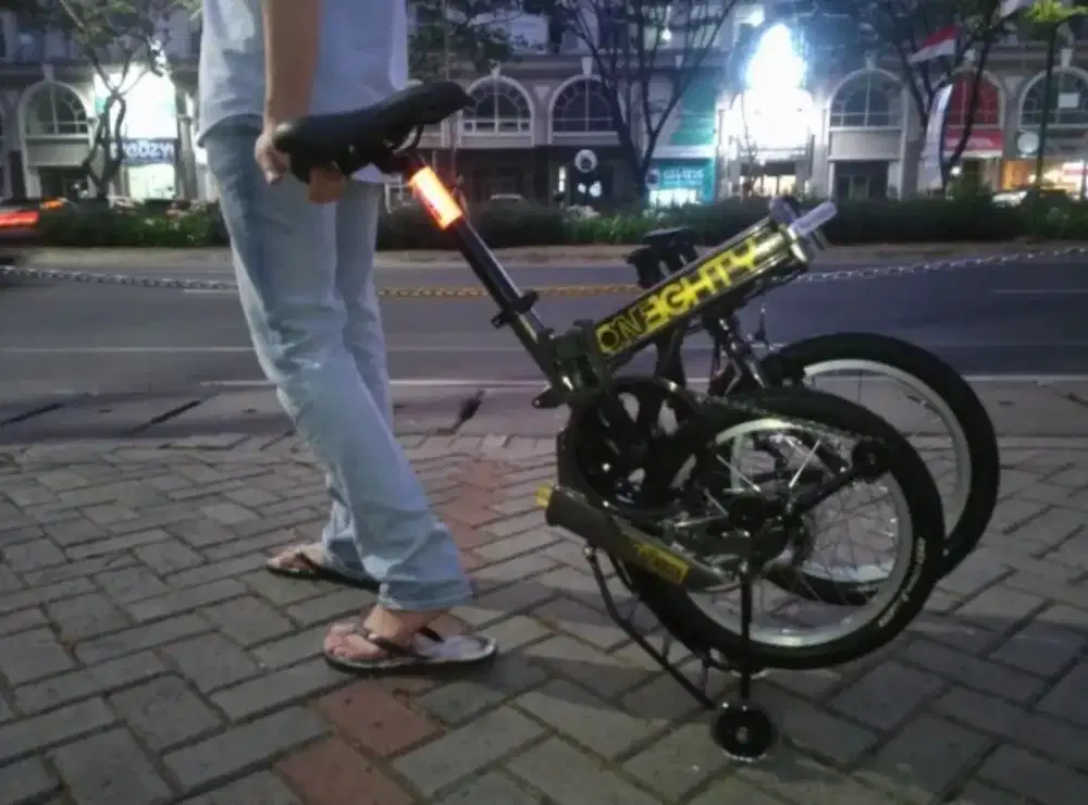 Sepeda Lipat Alumunium
