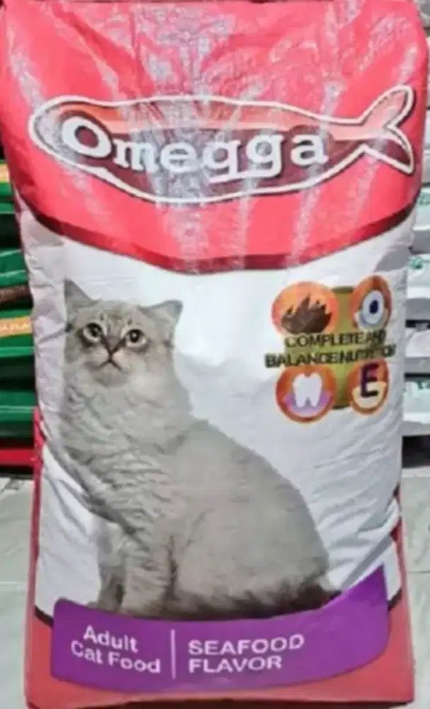 Makanan kucing Omega 20 kg