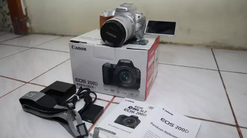 Jual BU, Cepat canon 200d mulus