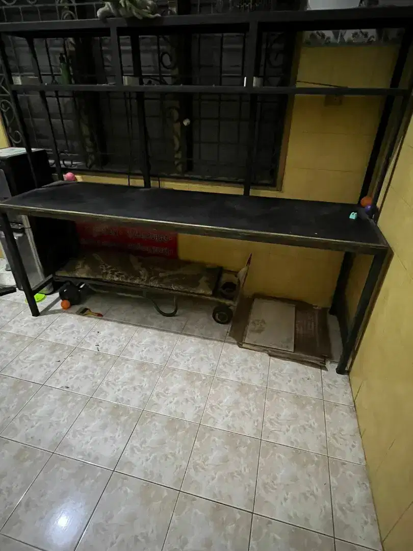 Jual meja kerja , meja tv..