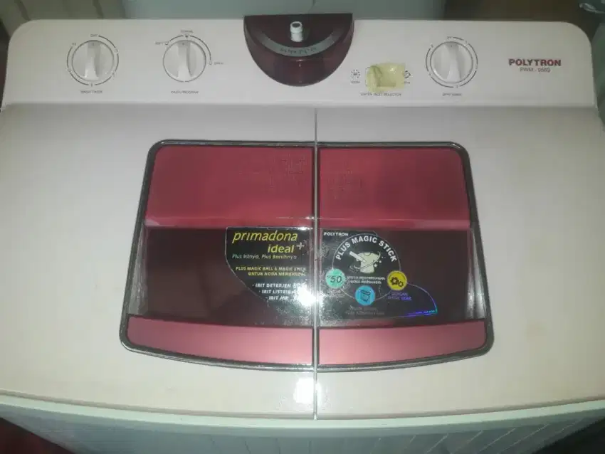 Mesin cuci POLYTRON pwm9569 2tabung
