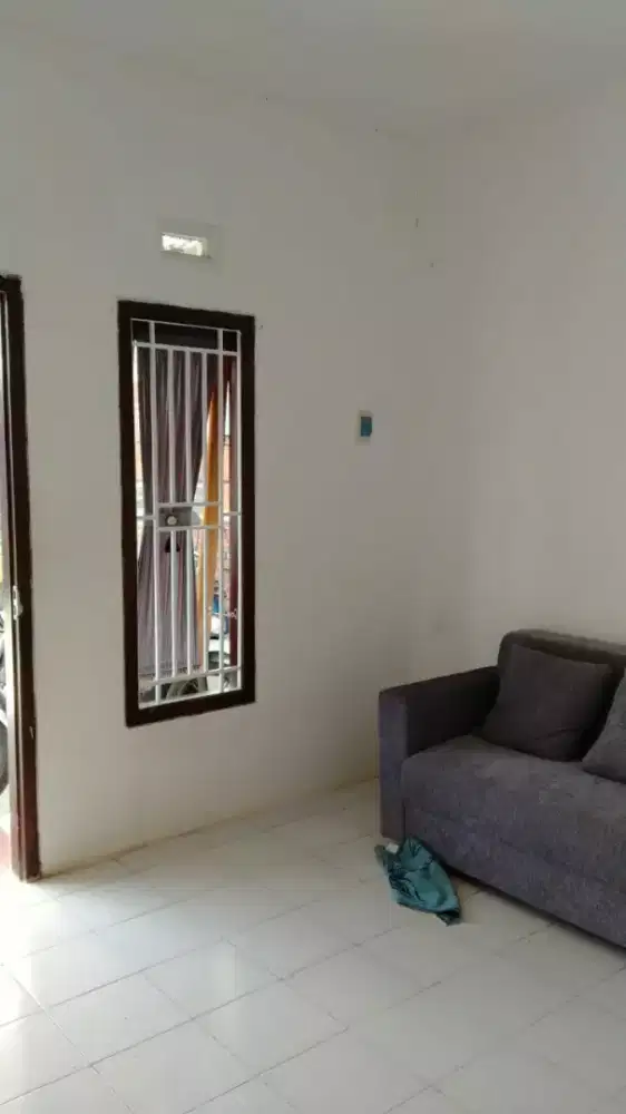 Tralis jendela minimalis untuk ukuran standar