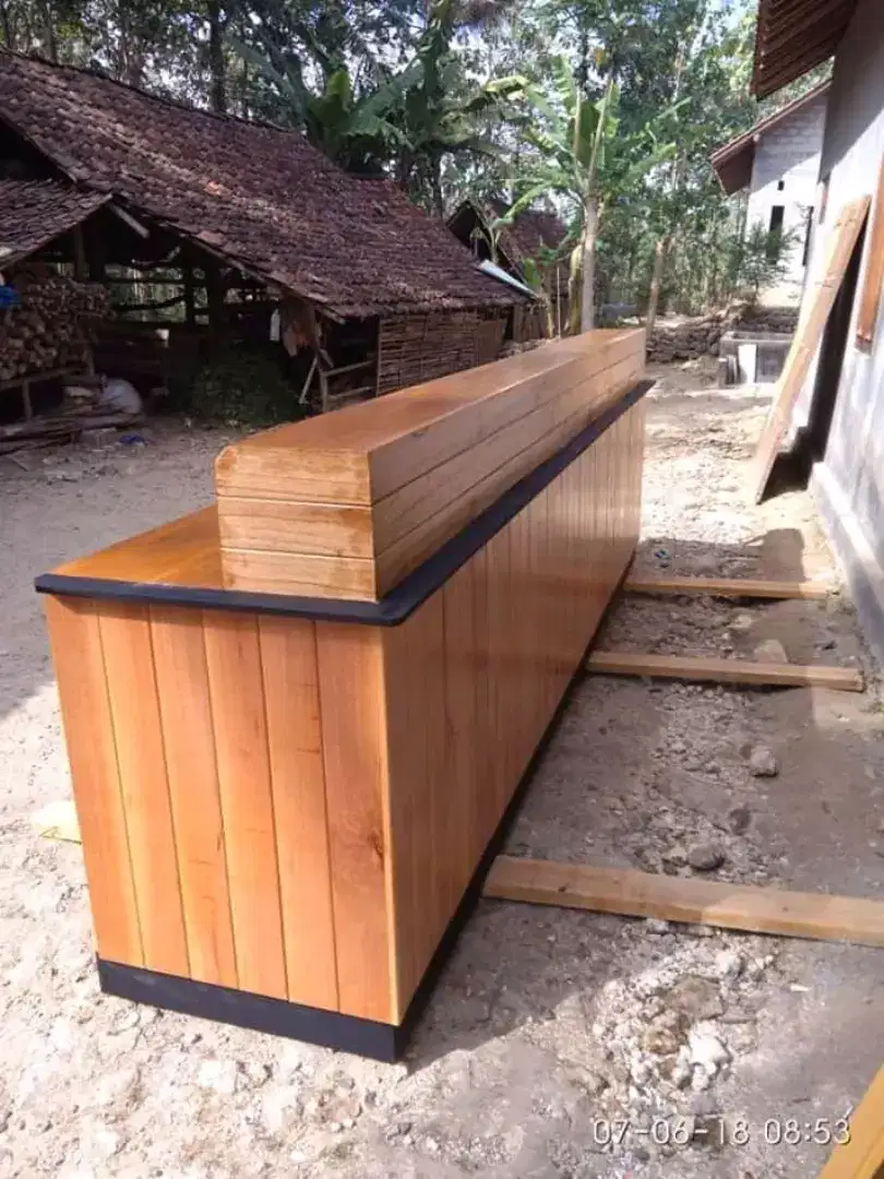 Meja bar / meja kasir berbagai model