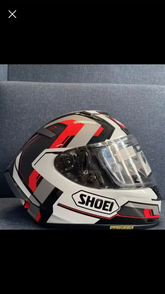 Jual helm hot sale shoei second