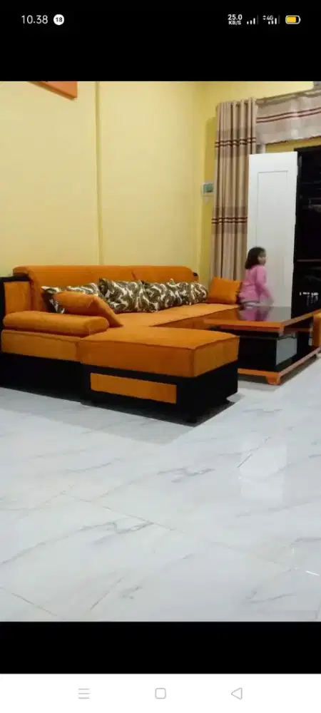 Sofa minimalis berkualitas