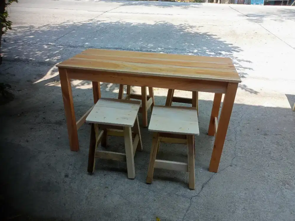 Meja warung ful kayu