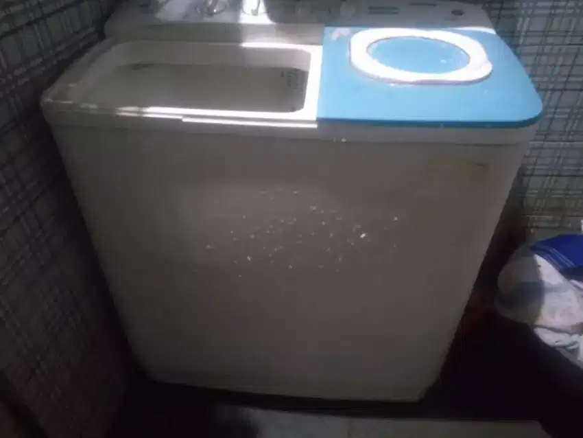 Menerima barang bekas. Mesin Cuci Kolkas Prizer bok dll