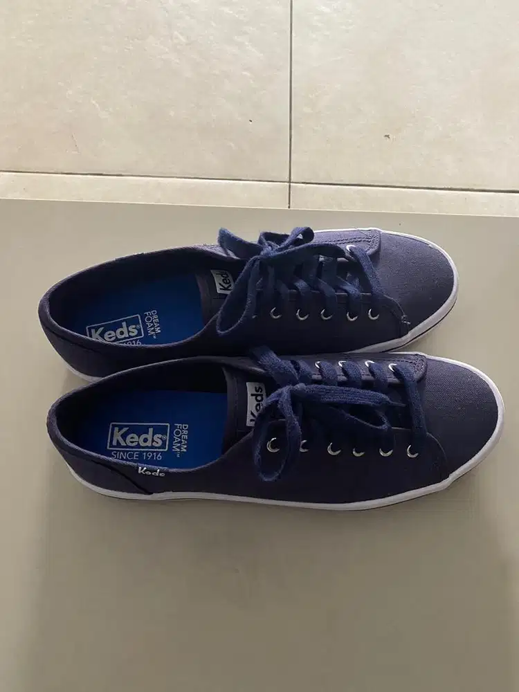 Review best sale sepatu keds