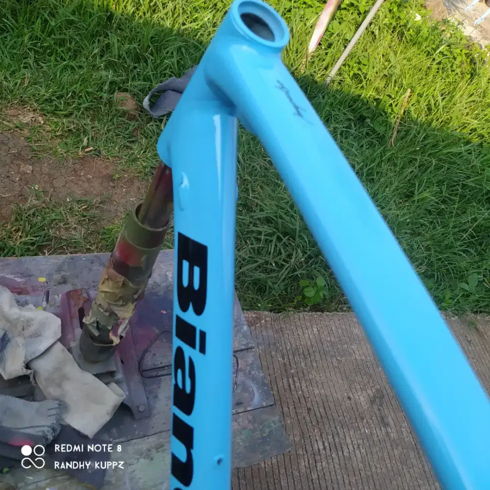 Jasa pengecatan sepeda, repaint sepeda, cat ulang sepeda,cat Duco