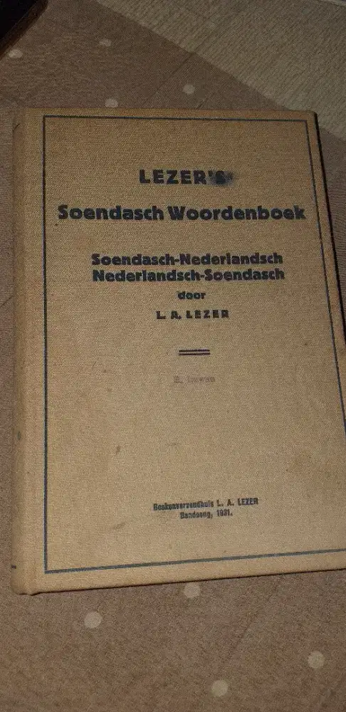 Buku kamus sunda belanda 1938