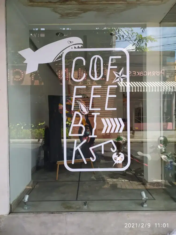 Contoh sticker cutting ada stiker oneway printing kaca riben sundblast