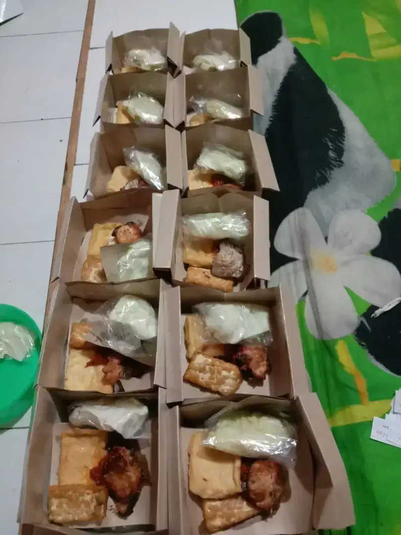 Nasi Bungkus Panggangan Manyun Pee Pe3M