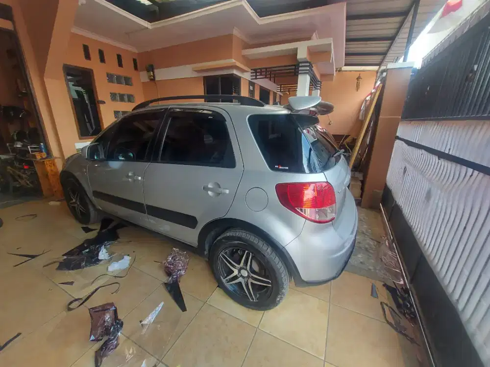 teknisi kaca film mobil panggilan