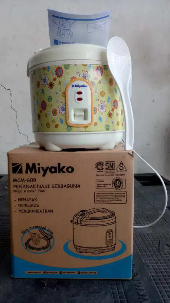 MAGICOM MIYAKO KECIL ANTI LENGKET 0,6 LITER TIPE 609