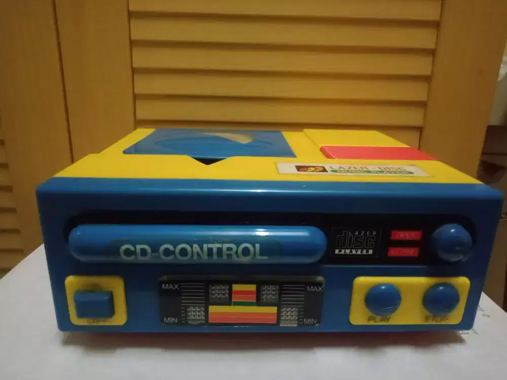 kotak musik mainan jadul