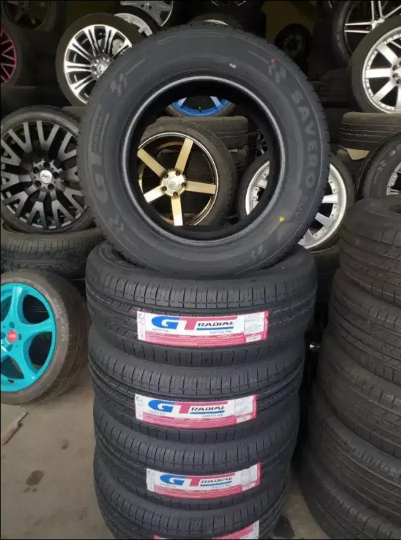 Ban GT savero suv 235 60 16