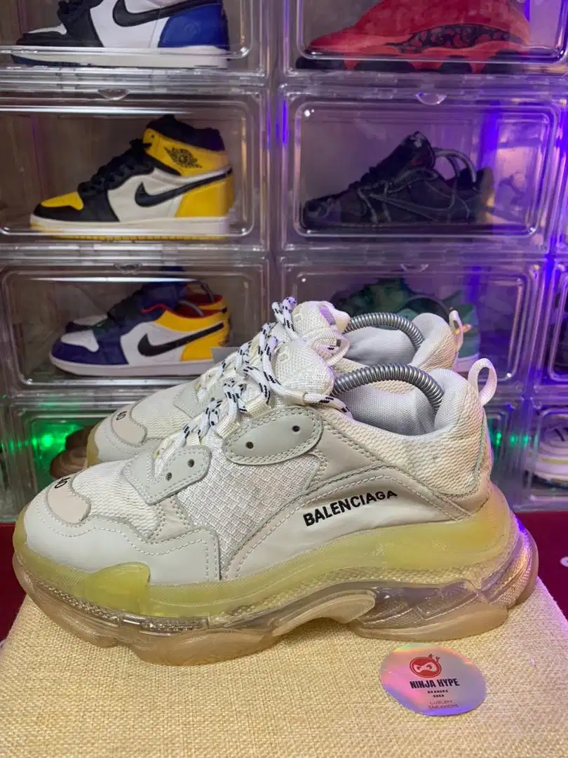 BISA COD / REKBER , BALENCIAGA TRIPLE S FULL WHITE CLEAR SOLE SNEAKERS