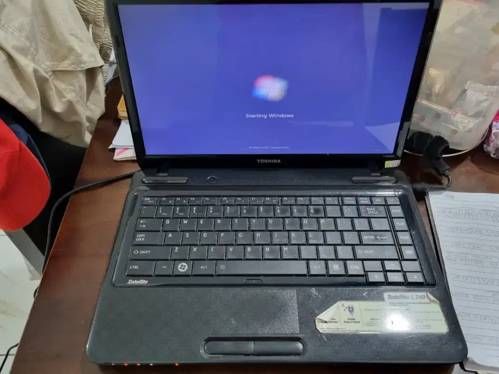 Laptop Toshiba L740 Core i3