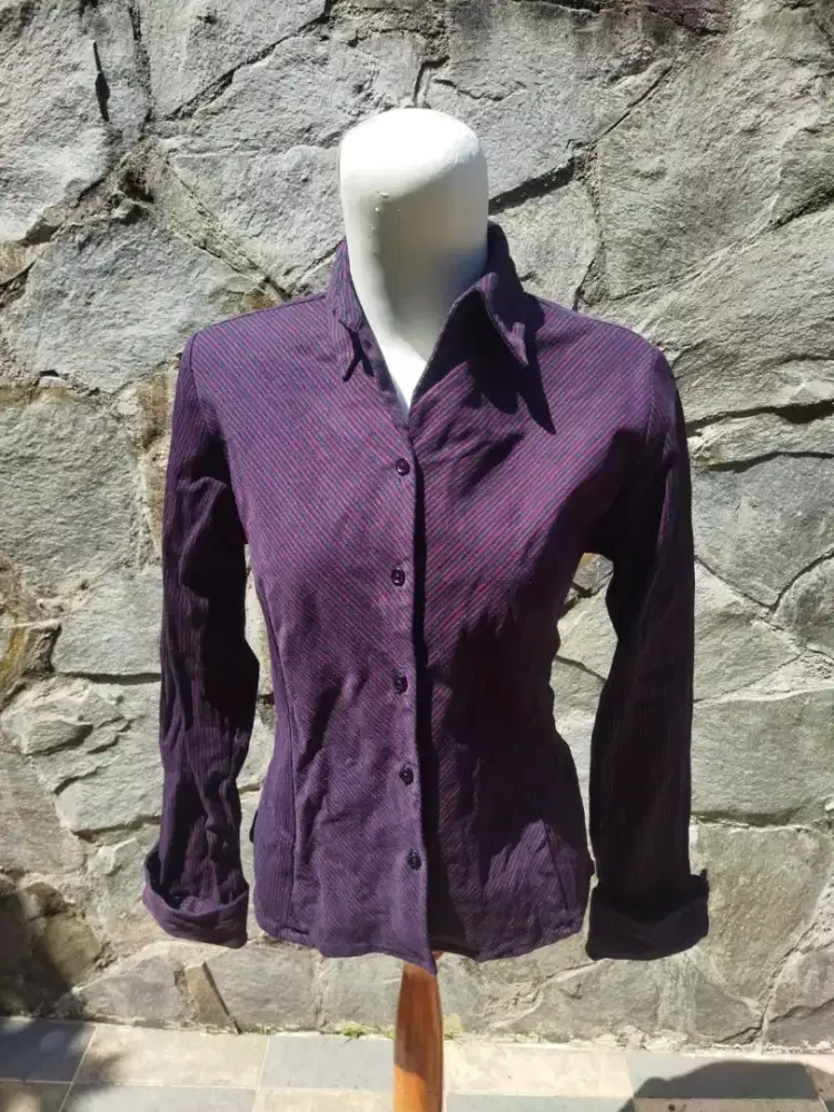 Kemeja wanita accent