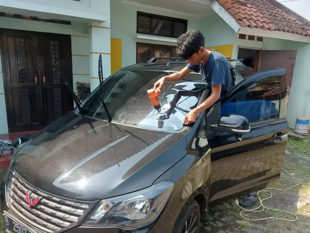 kaca film mobil kualitas bahan terbaik
