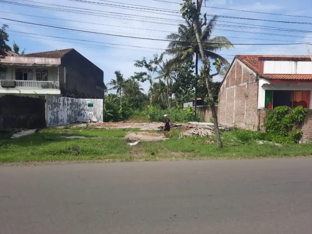 Disewakan Tanah Luasan 1600 m2- bisa nego 20 Jt/bln (min. 1 thn)
