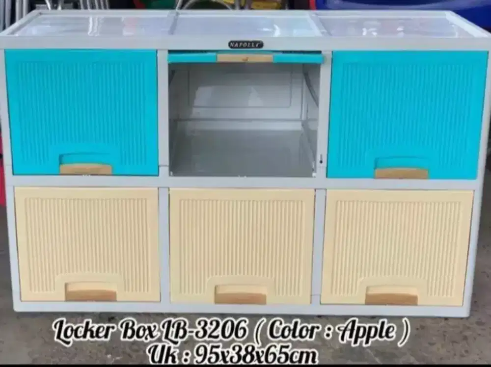 Lemari plastik Napoliy