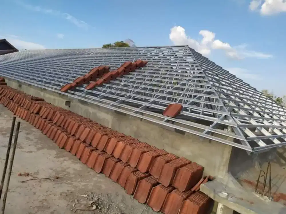 Baja ringan SNI Renovasi atap lama ganti baja ringan se-Jabodetabek ?