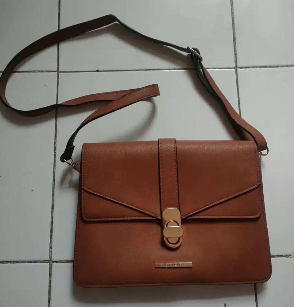 Tas wanita Tony Bianco