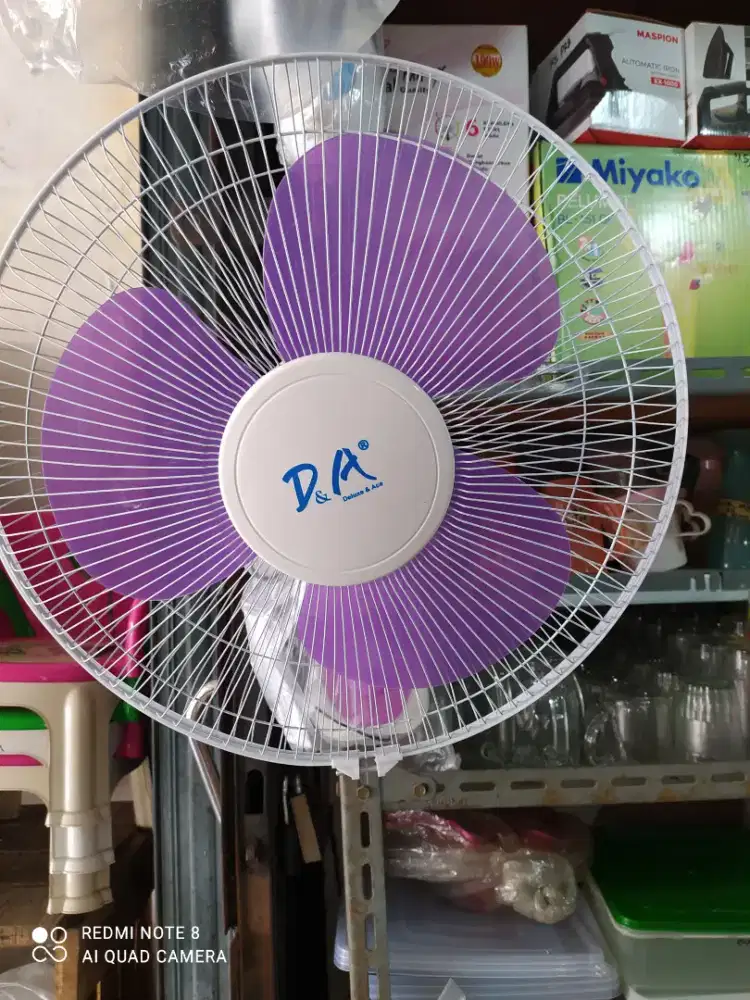Kipas angin wall fan