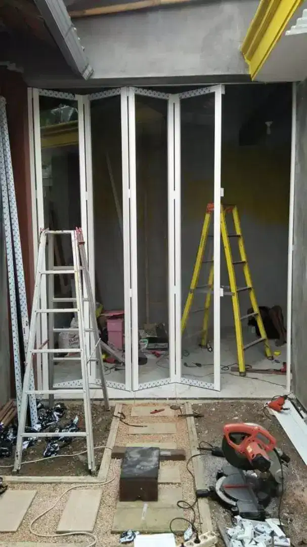 Pintu taman pintu lipat aluminium pintu sekat kaca