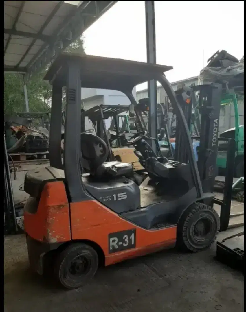 Jual Forklift Bekas 3 Ton Toyota, TCM, Mitsubishi, Caterpilar