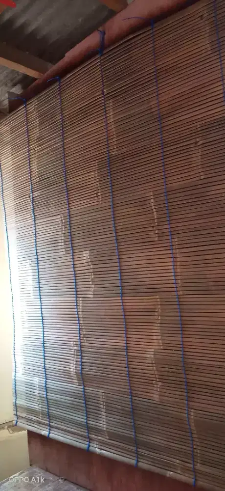 Tirai atau krey atau wide dari bambu hinis