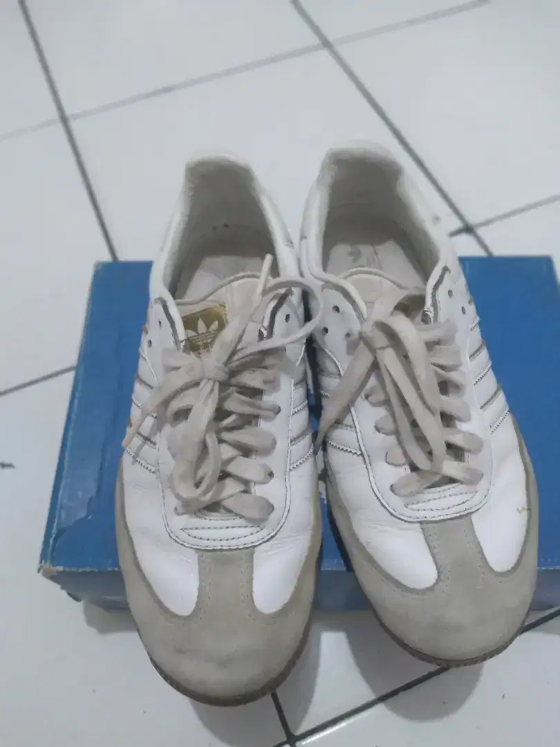 Sepatu adidas samba original,like new women