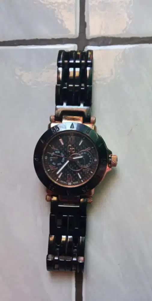 Jual jam tangan wanita Guess Colection GC 45502L