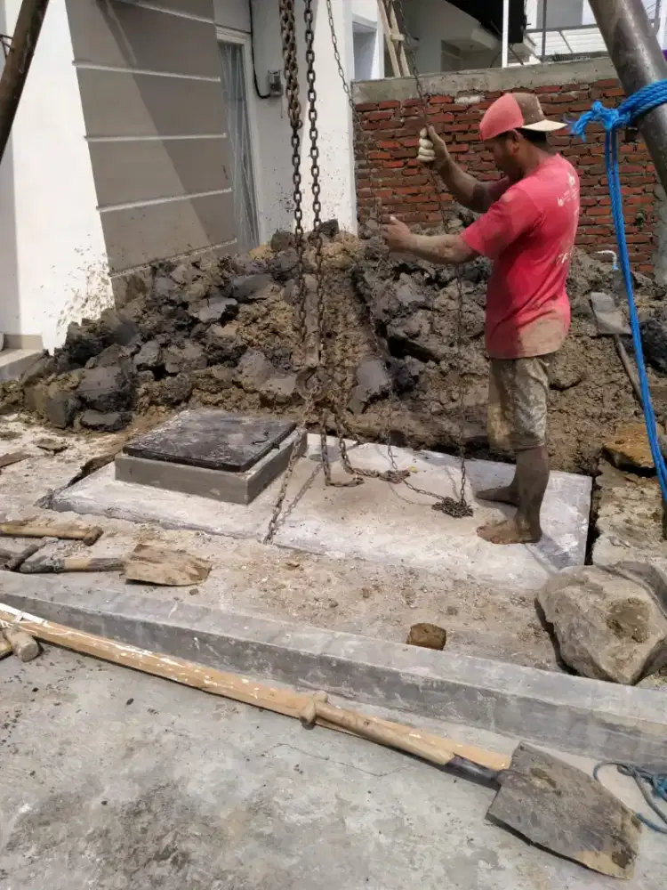 Ground tank tandon air beton cor tanam