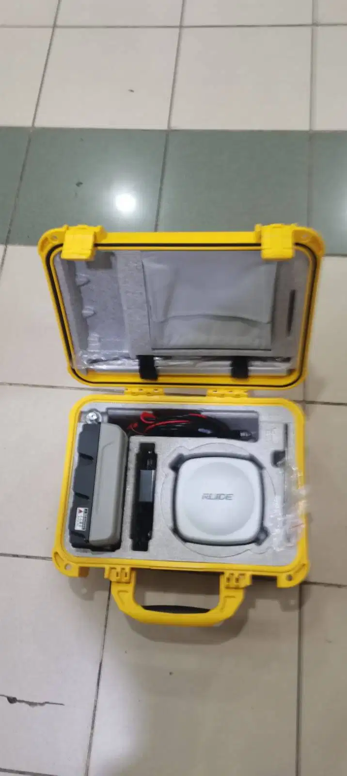 Gps Geodetik Ruide Quasar R93i RTK Gnss Receiver